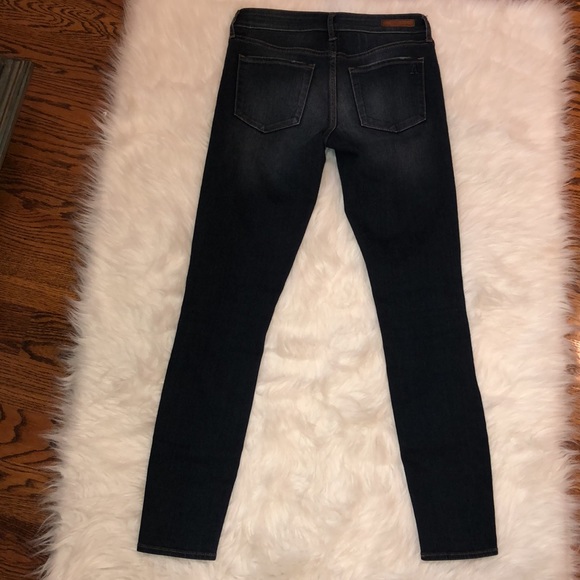 Articles of Society Sarah Skinny Jeans - Picture 13 of 16